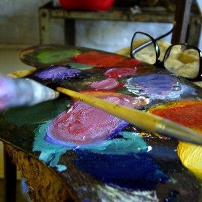 alastair-barnes-artist-paint