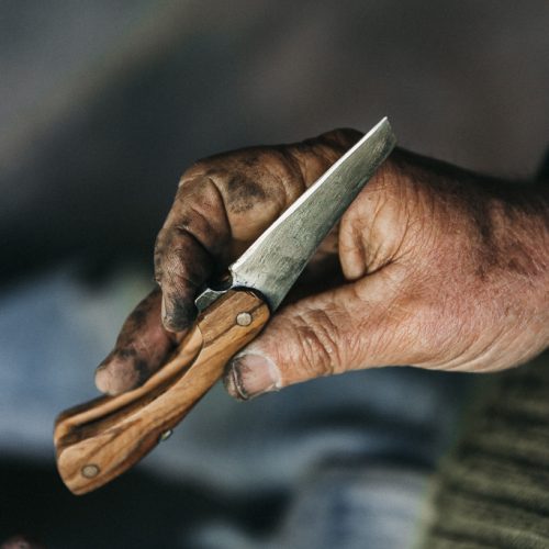Alastair Barnes // Knives